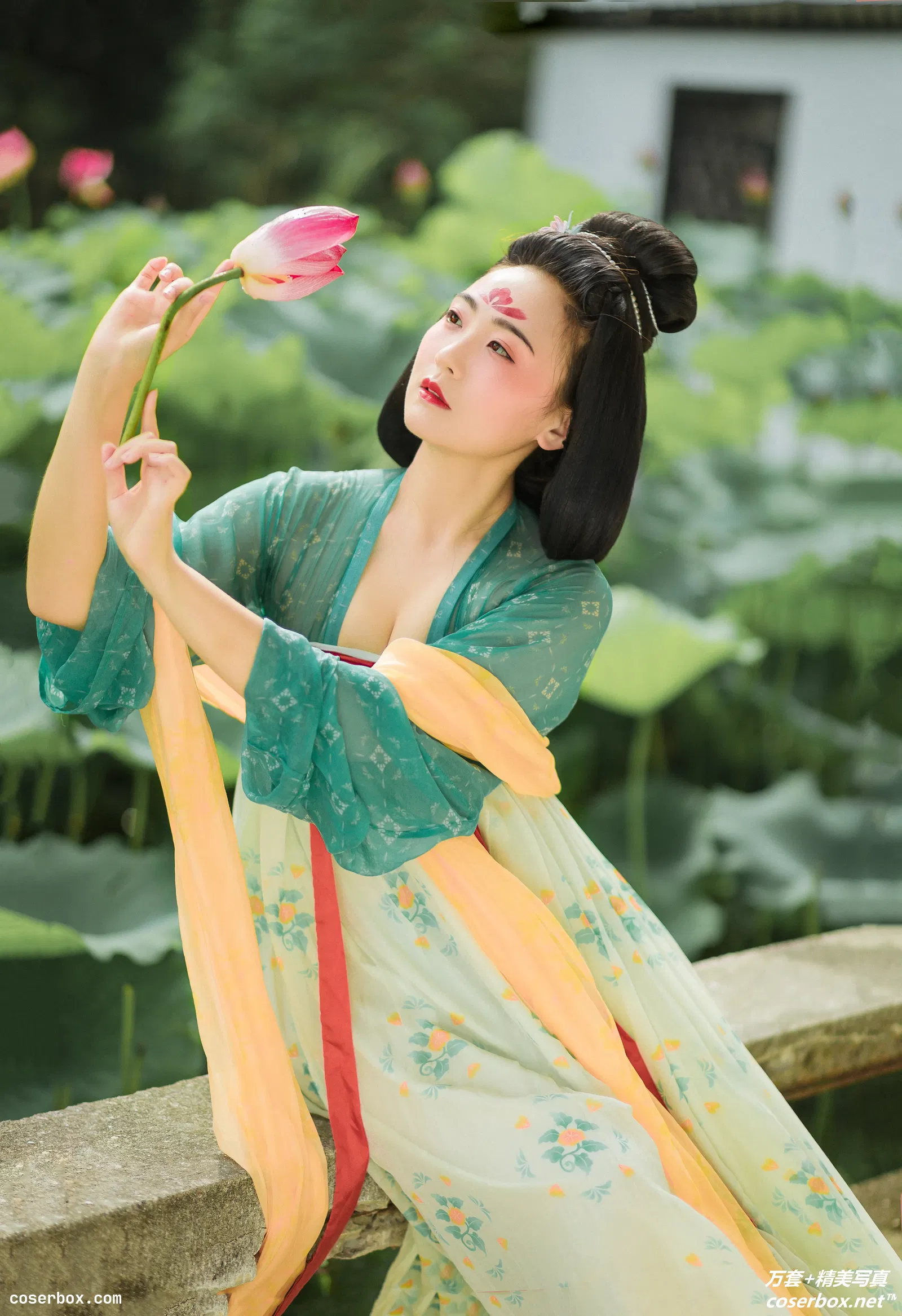 [YITUYU艺图语] 2022.01.14 NO.587 荷 徐悦尔 [22P-449MB]