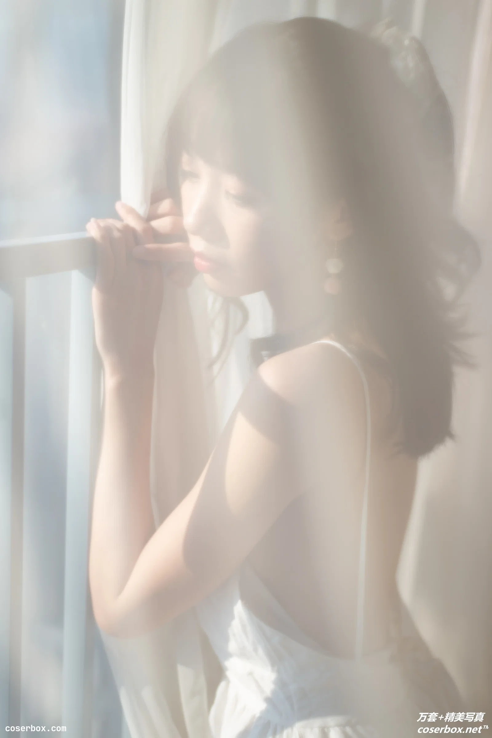 [YITUYU艺图语] 2021.05.01 NO.051 想念 晓君 [30P-368MB]