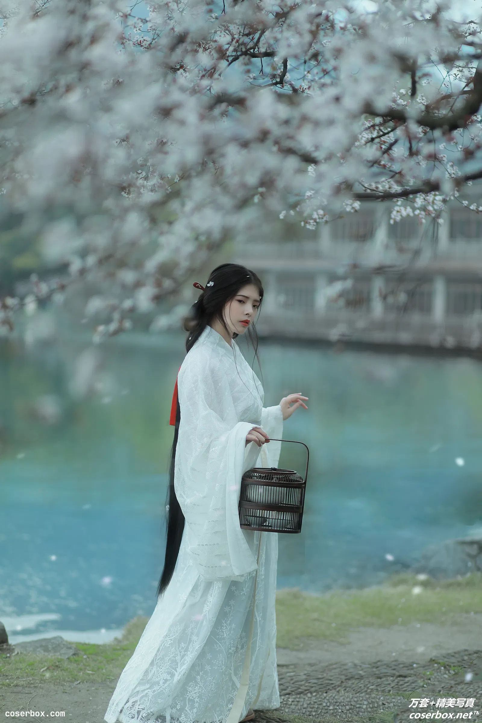 [YITUYU艺图语] 2021.12.31 NO.515 杏花雨 晚晚 [20P-372MB]