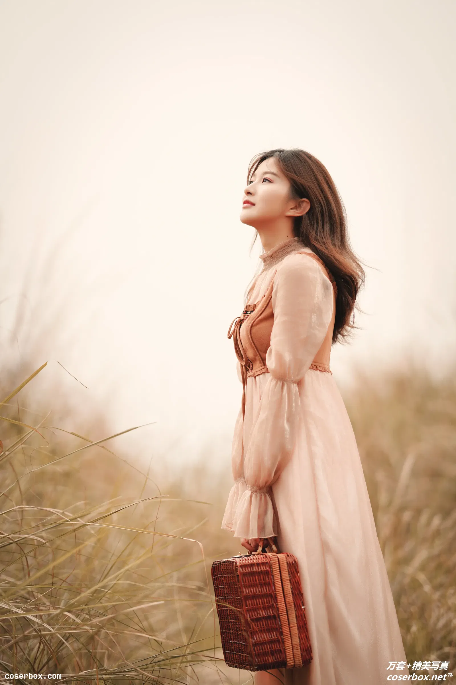 [YITUYU艺图语] 2022.01.05 NO.540 独自旅行 吕陈 [36P-353MB]