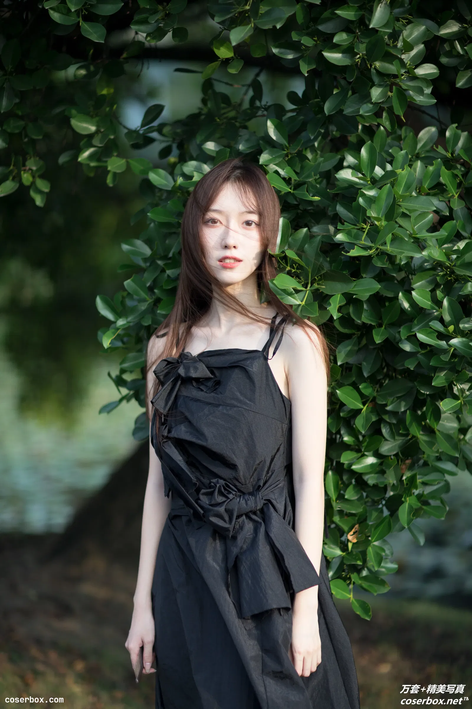 [YITUYU艺图语] 2021.11.10 NO.391 微风起，心已动 KK [24P-330MB]