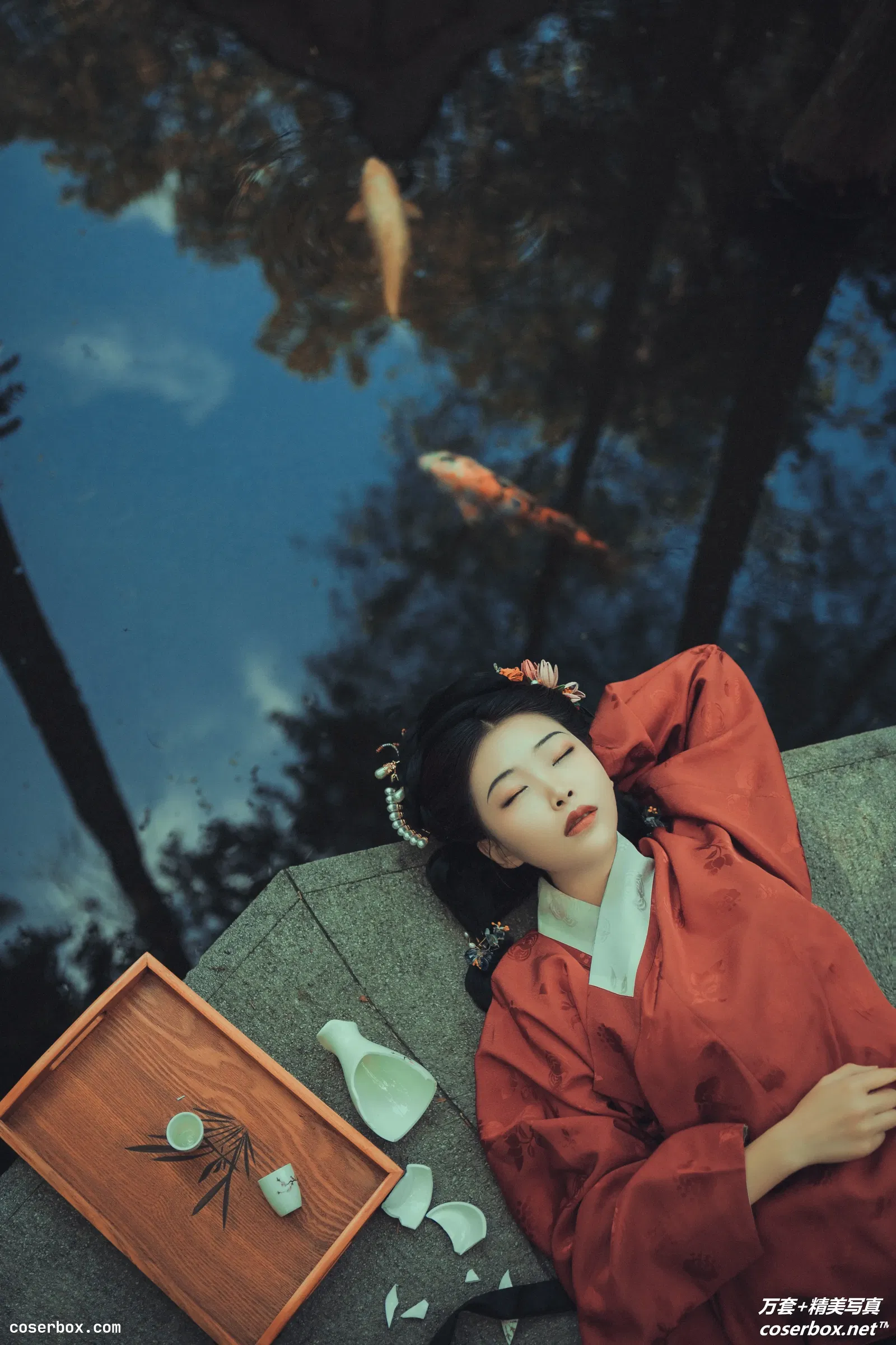 [YITUYU艺图语] 2021.09.22 NO.284 青鲤入我梦 是鲤鱼吧 [23P-331MB]