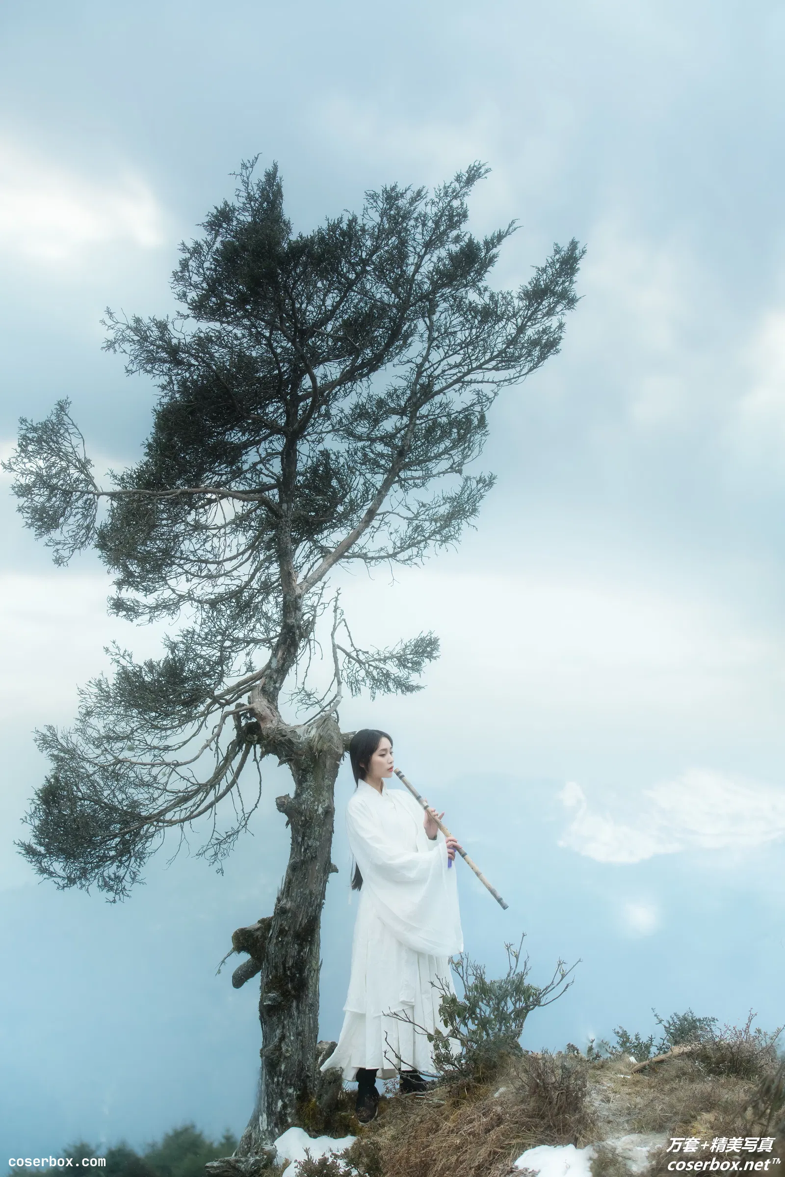 [YITUYU艺图语] 2021.12.20 NO.457 千山云 酒里 [22P-378MB]