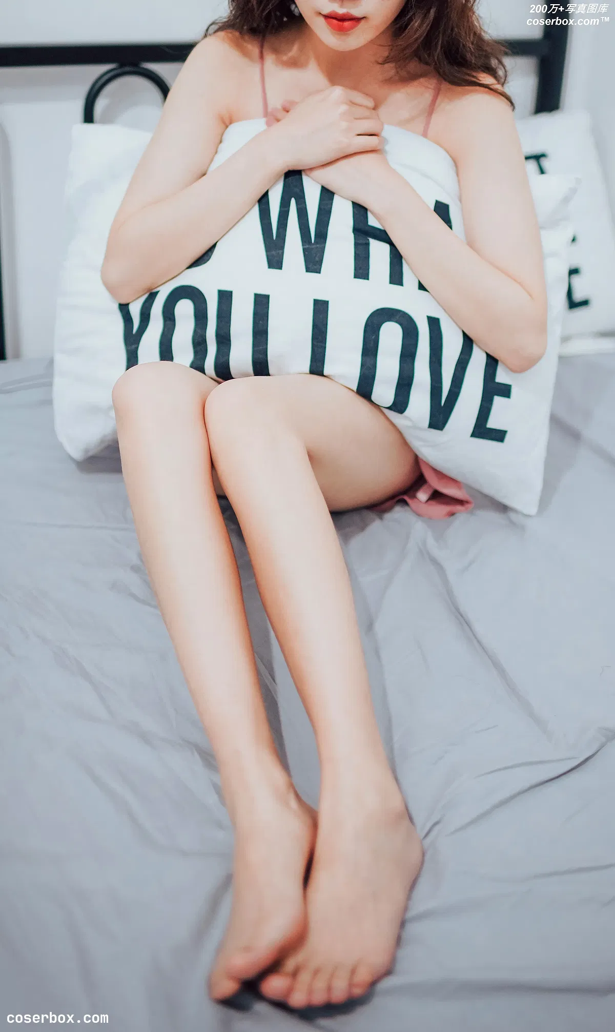 风之领域 VOL.092 粉色吊带睡衣 [32P-236MB] - 1