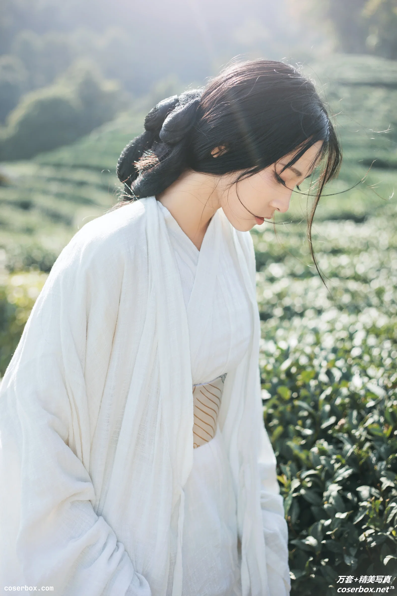 [YITUYU艺图语] 2021.11.25 NO.427 若初 一个白鹿 [19P-356MB]