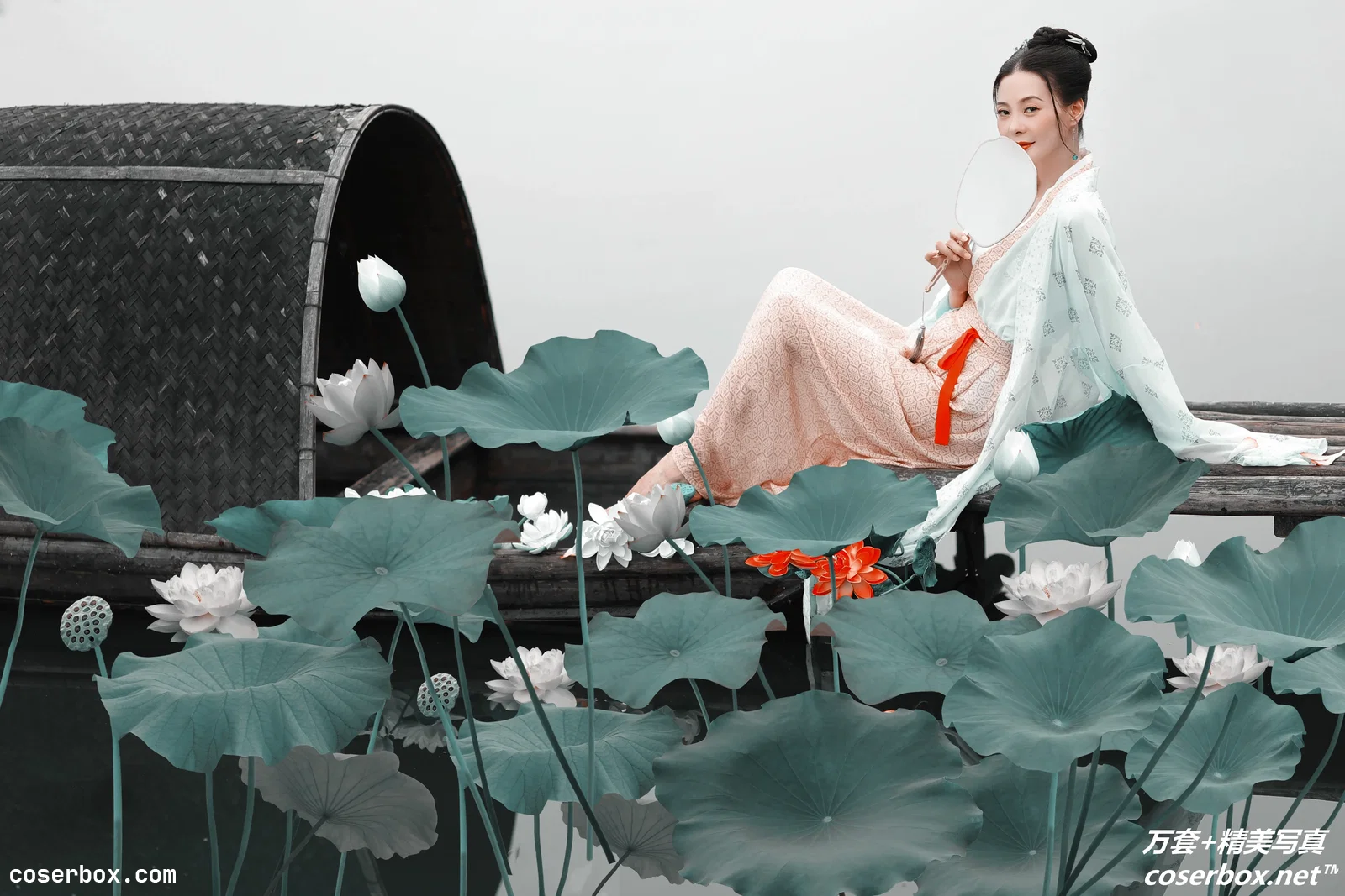 [YITUYU艺图语] 2021.08.16 NO.136 采莲曲 莲 [31P-280MB]