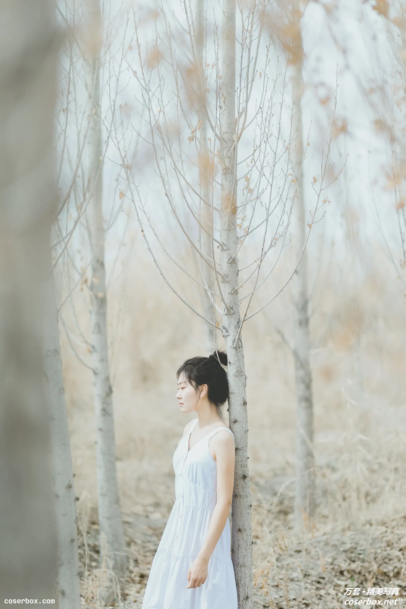 [YITUYU艺图语] 2021.10.09 NO.309 等春来 映霞 [21P-134MB]