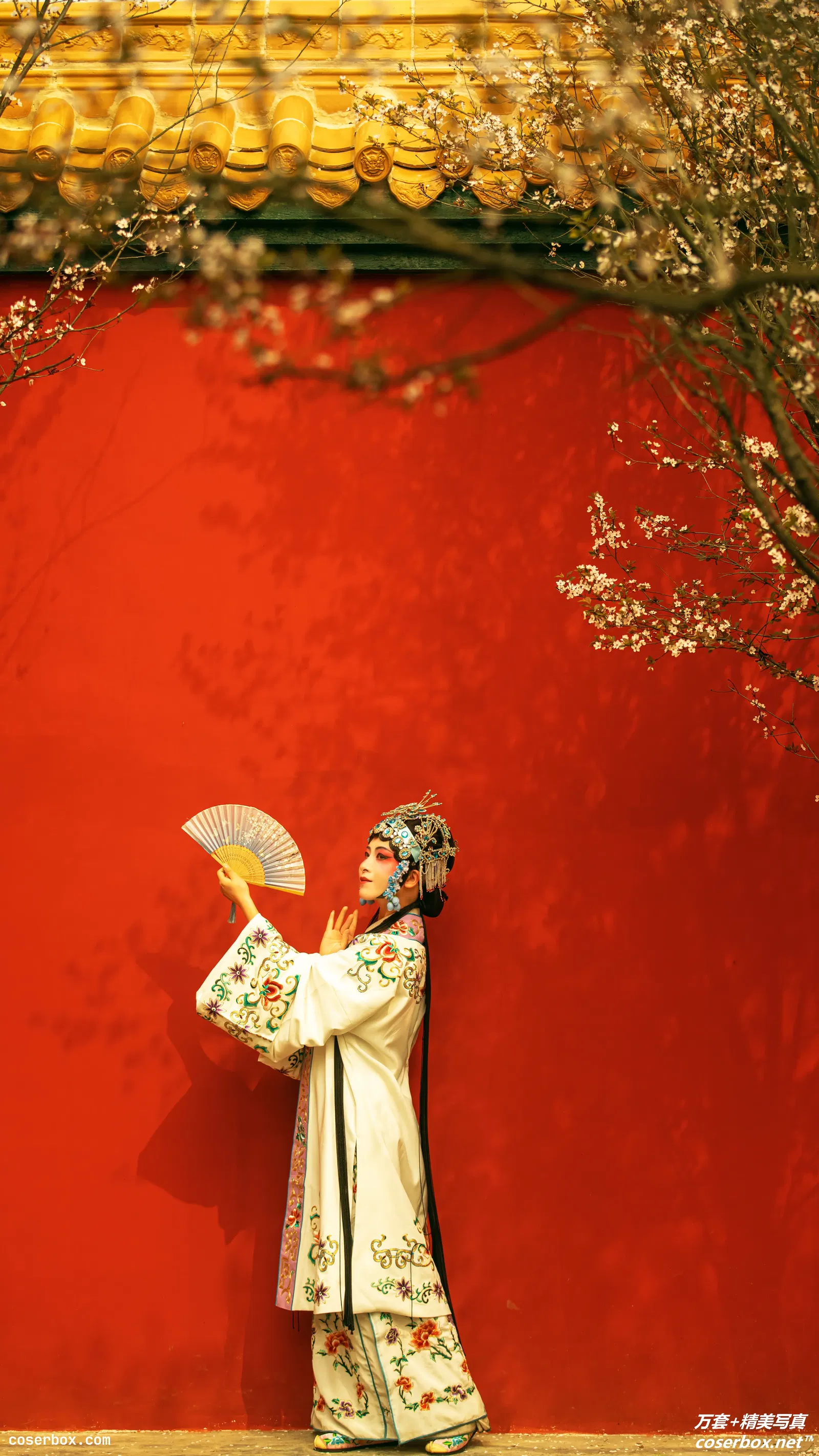 [YITUYU艺图语] 2021.12.18 NO.452 花满枝 修水凝花 [22P-295MB]