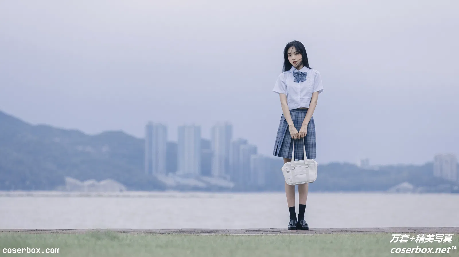 [YITUYU艺图语] 2021.09.24 NO.289 大海与你 2124 [20P-227MB]