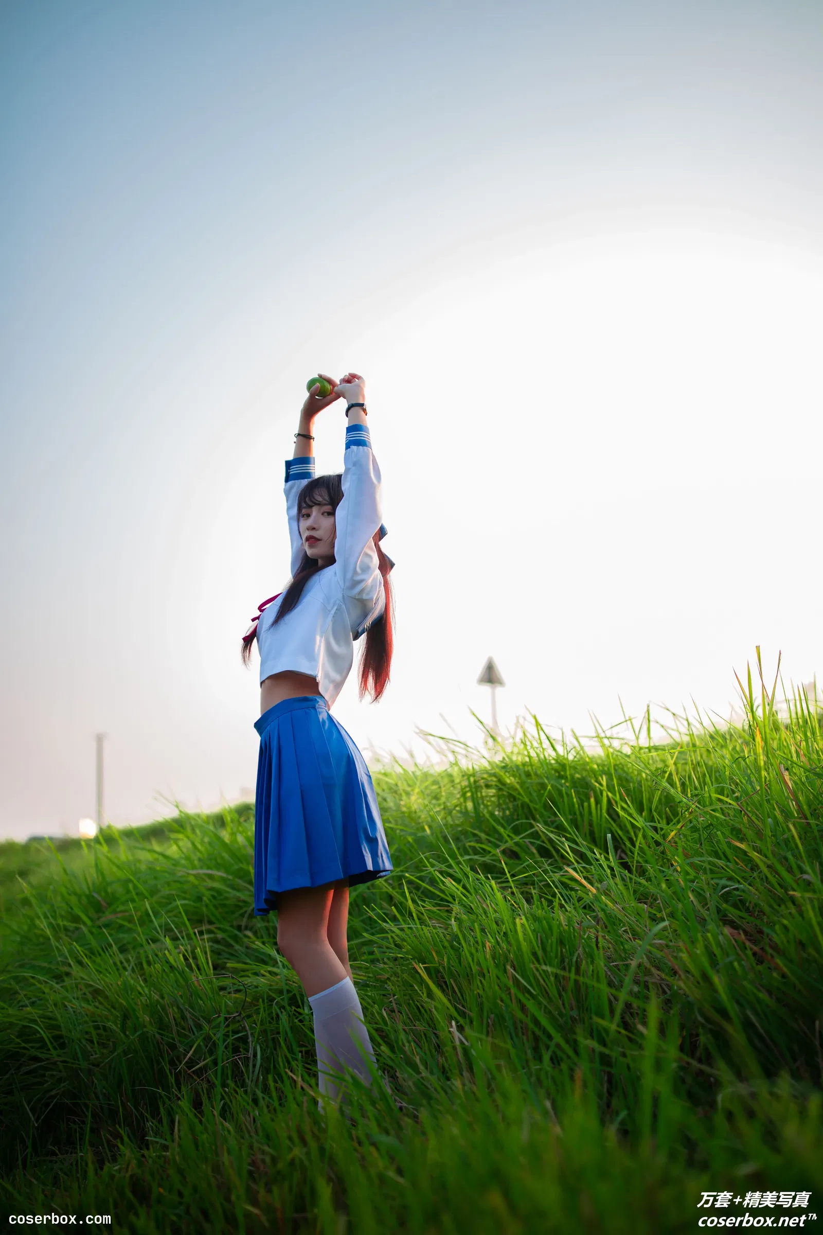 [YITUYU艺图语] 2022.02.02 NO.681 JK少女 一只橙子 [47P-327MB]