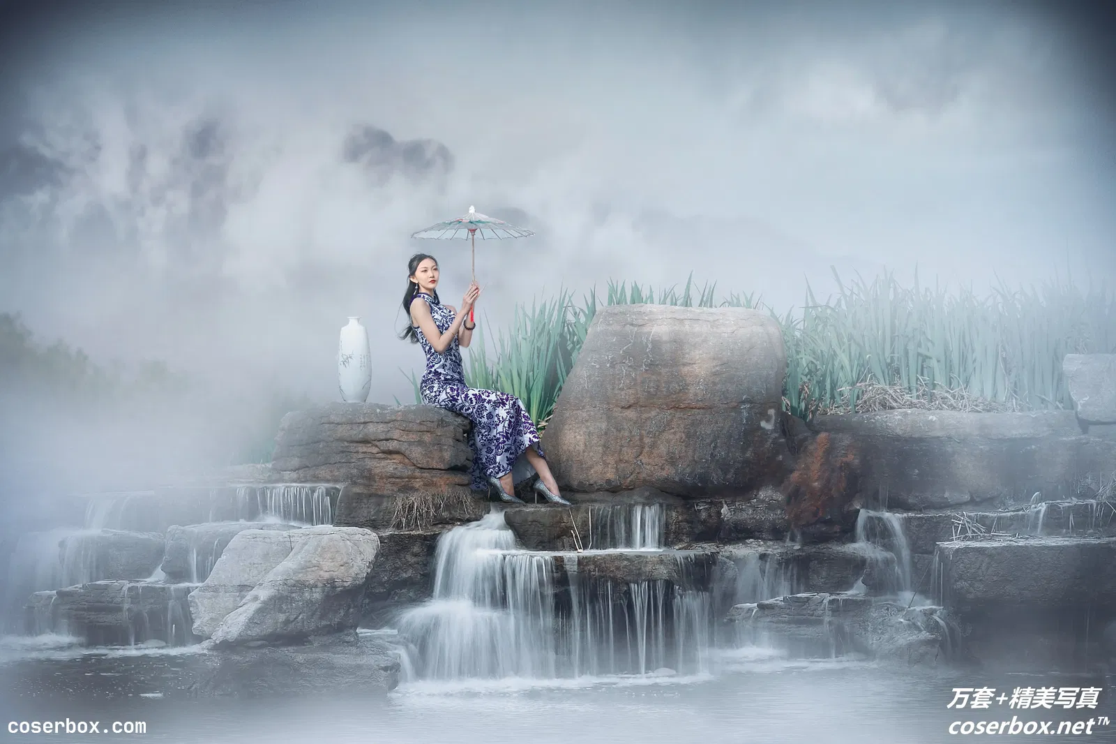 [YITUYU艺图语] 2021.10.29 NO.364 青花瓷 郝心茹 [21P-75.3MB]