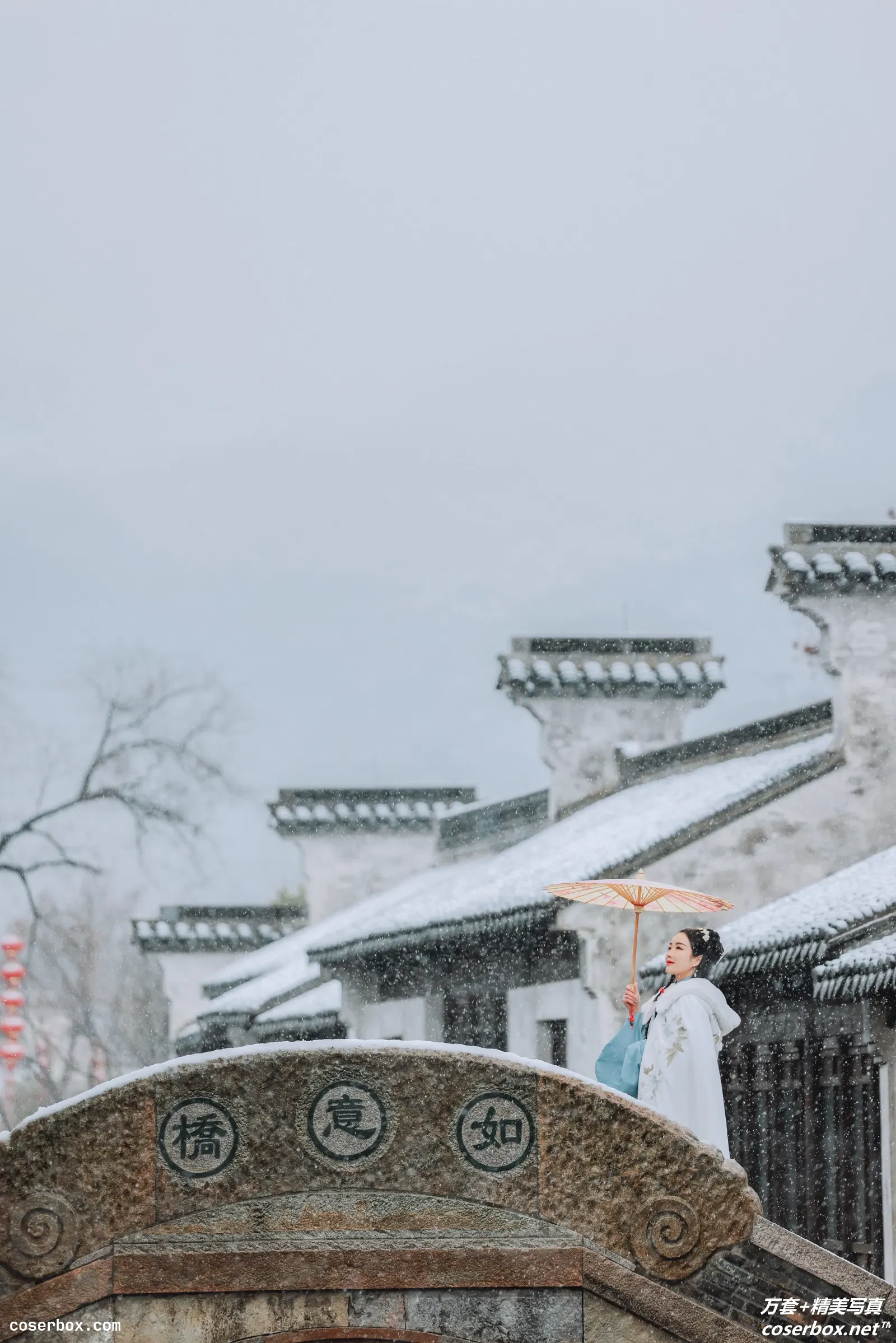 [YITUYU艺图语] 2022.03.06 NO.826 春雪 鹿呦 [23P-303MB]