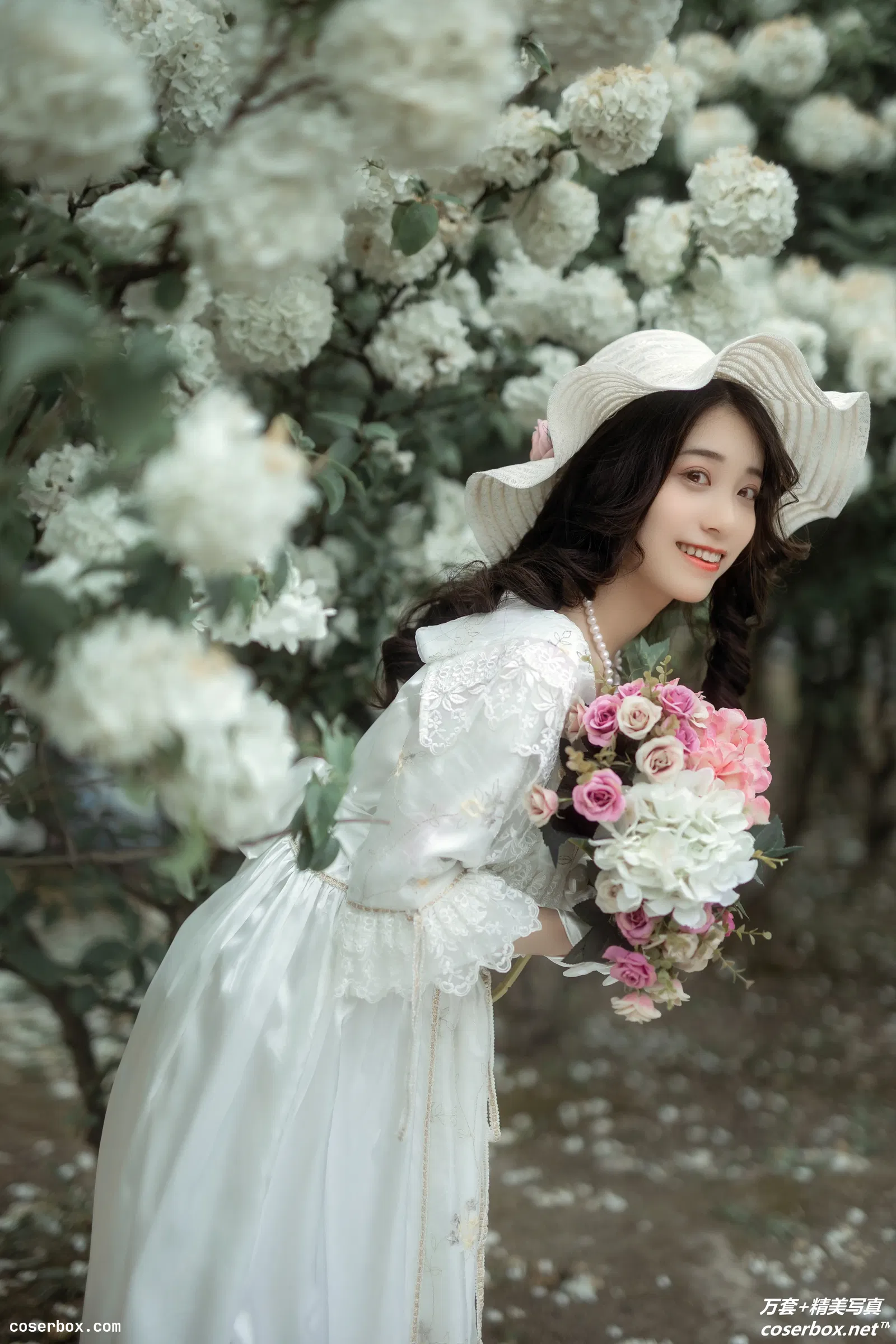 [YITUYU艺图语] 2021.12.22 NO.465 春 小清菡 [20P-334MB]