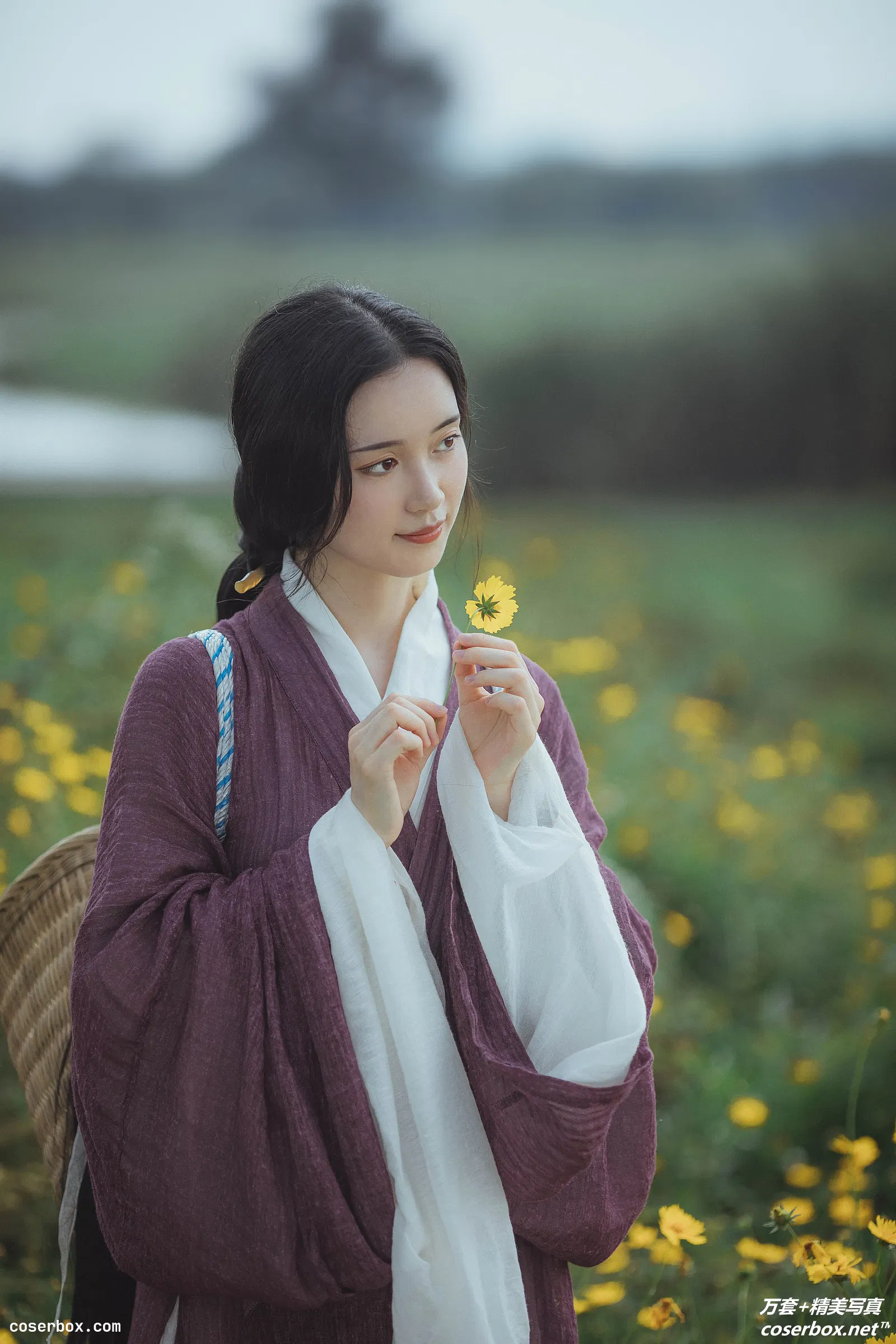 [YITUYU艺图语] 2022.01.13 NO.581 投我以桃 小猪 [24P-316MB]