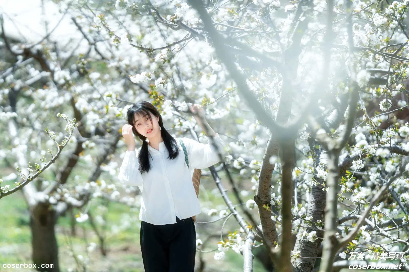 [YITUYU艺图语] 2021.12.27 NO.489 故乡的小燕子 欢欢 [35P-588MB]