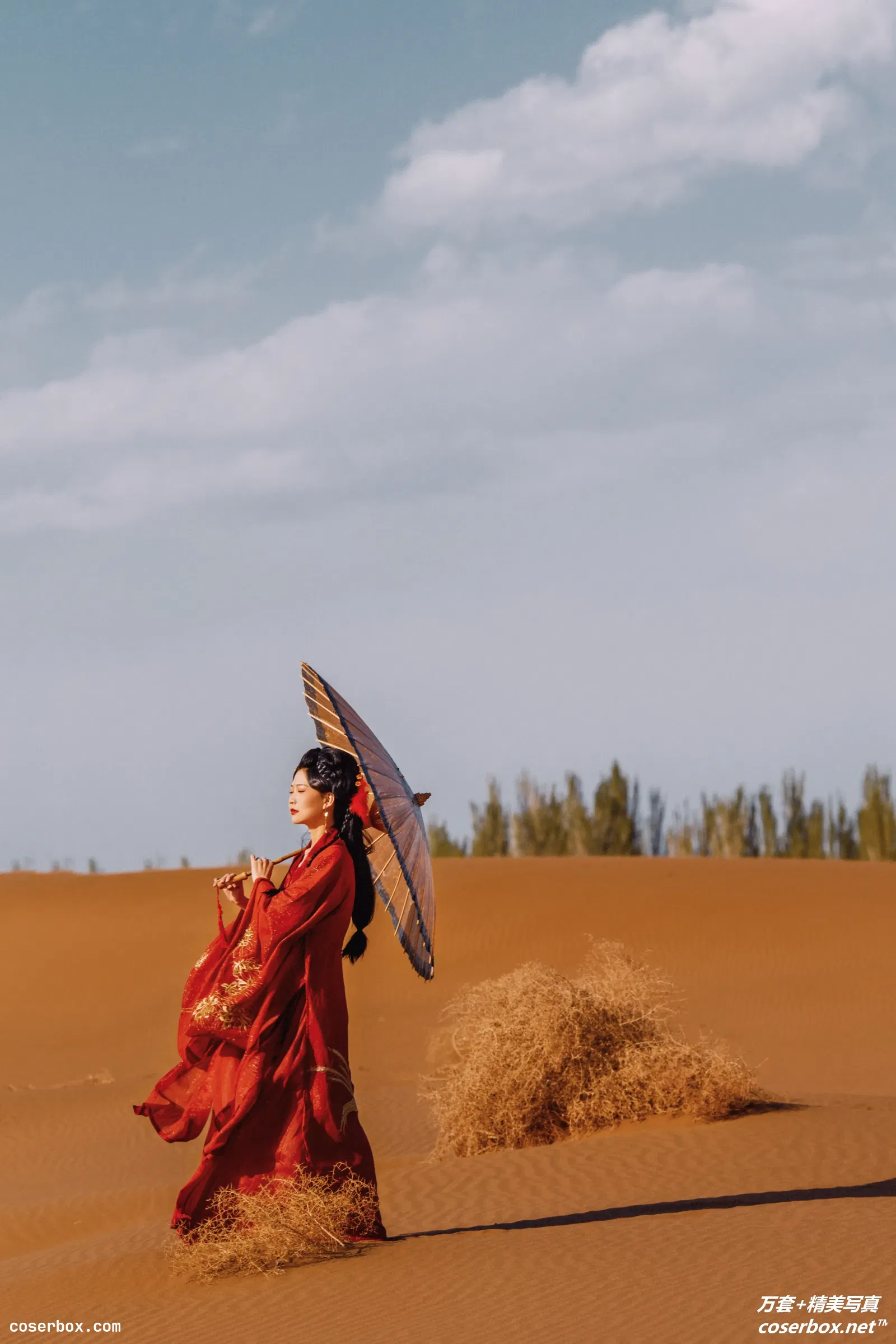 [YITUYU艺图语] 2021.09.08 NO.257 漠上行 兔小白 [28P-440MB]