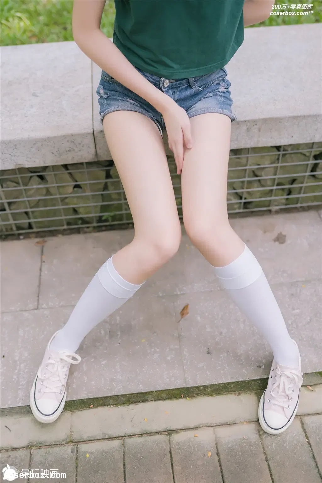 C18.006 夏天的热裤 [40P-31MB]