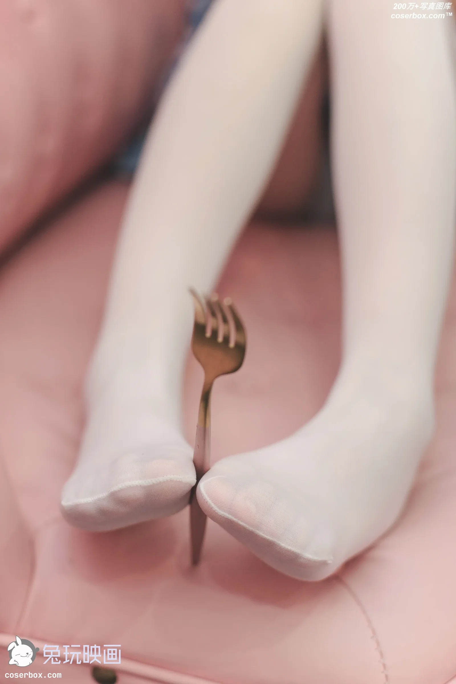 B86.008 足の恋 [48P-466MB]