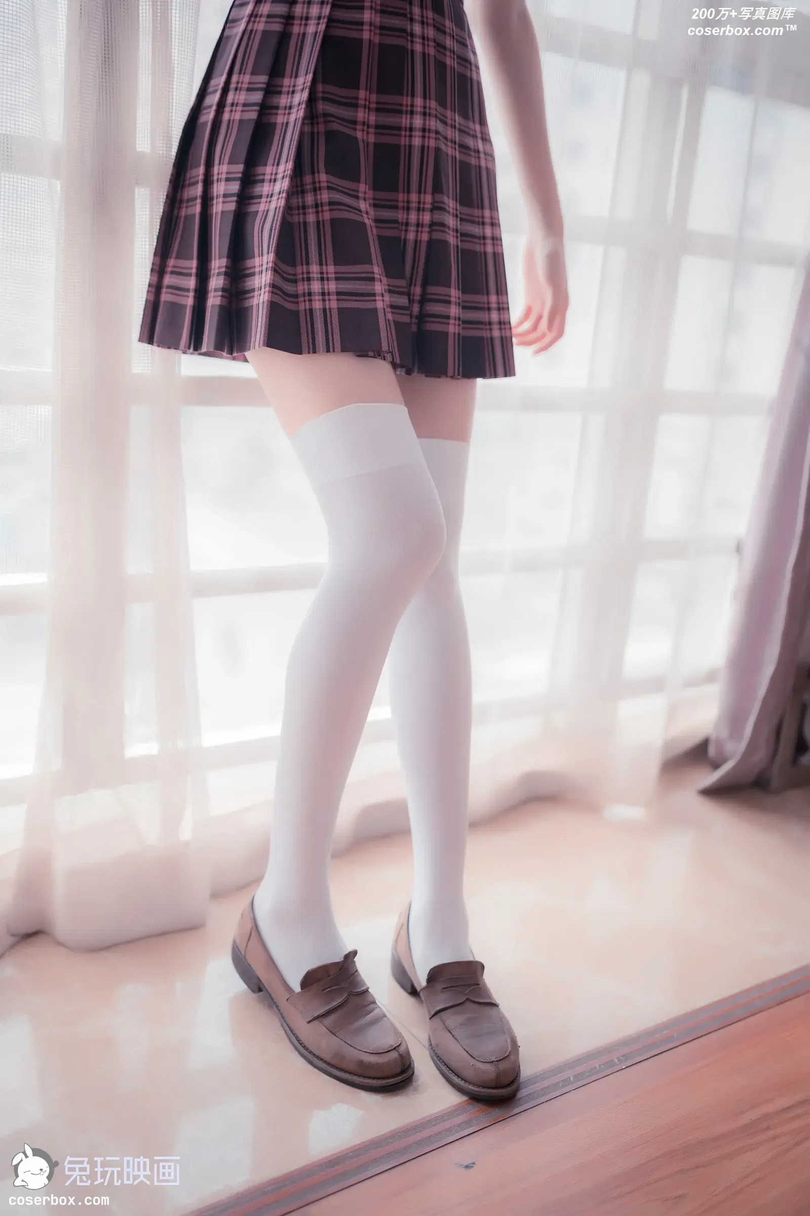 C07.005 窗边的小细腿 [43P-95MB]