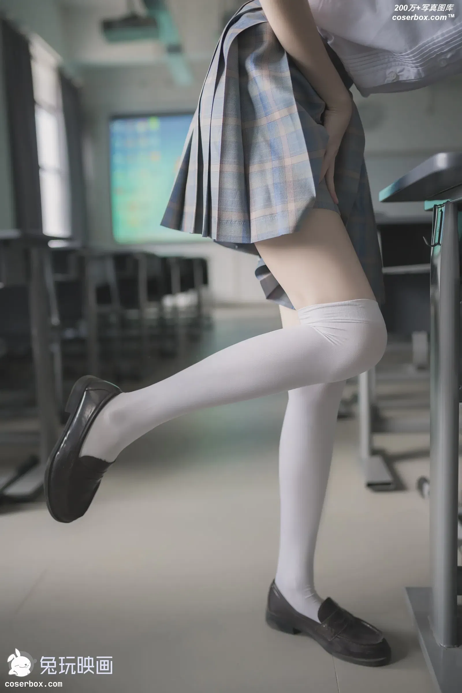 B95.002 等你下课 [43P-66MB]