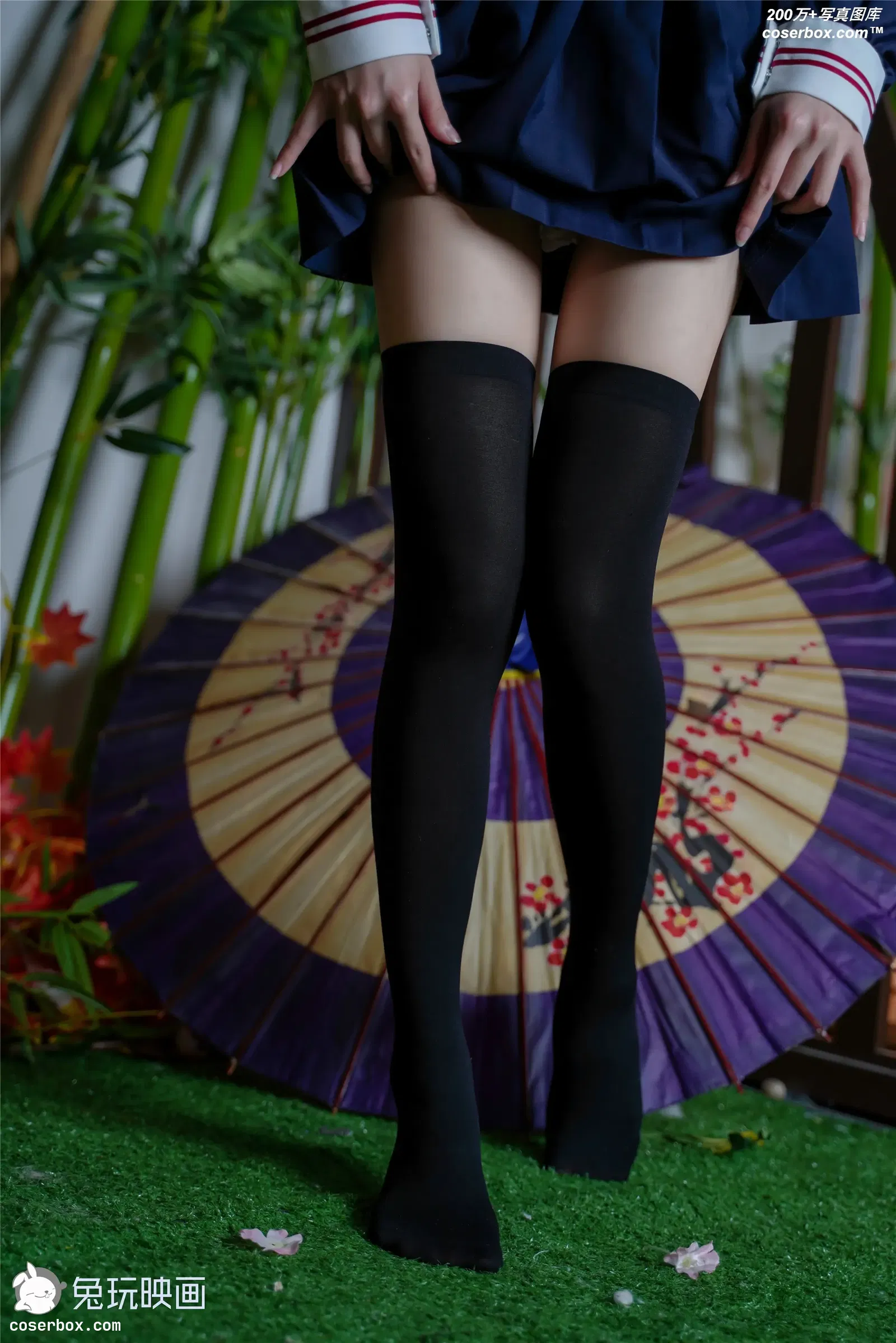 C01.005 黑色魅惑 [40P-175MB]