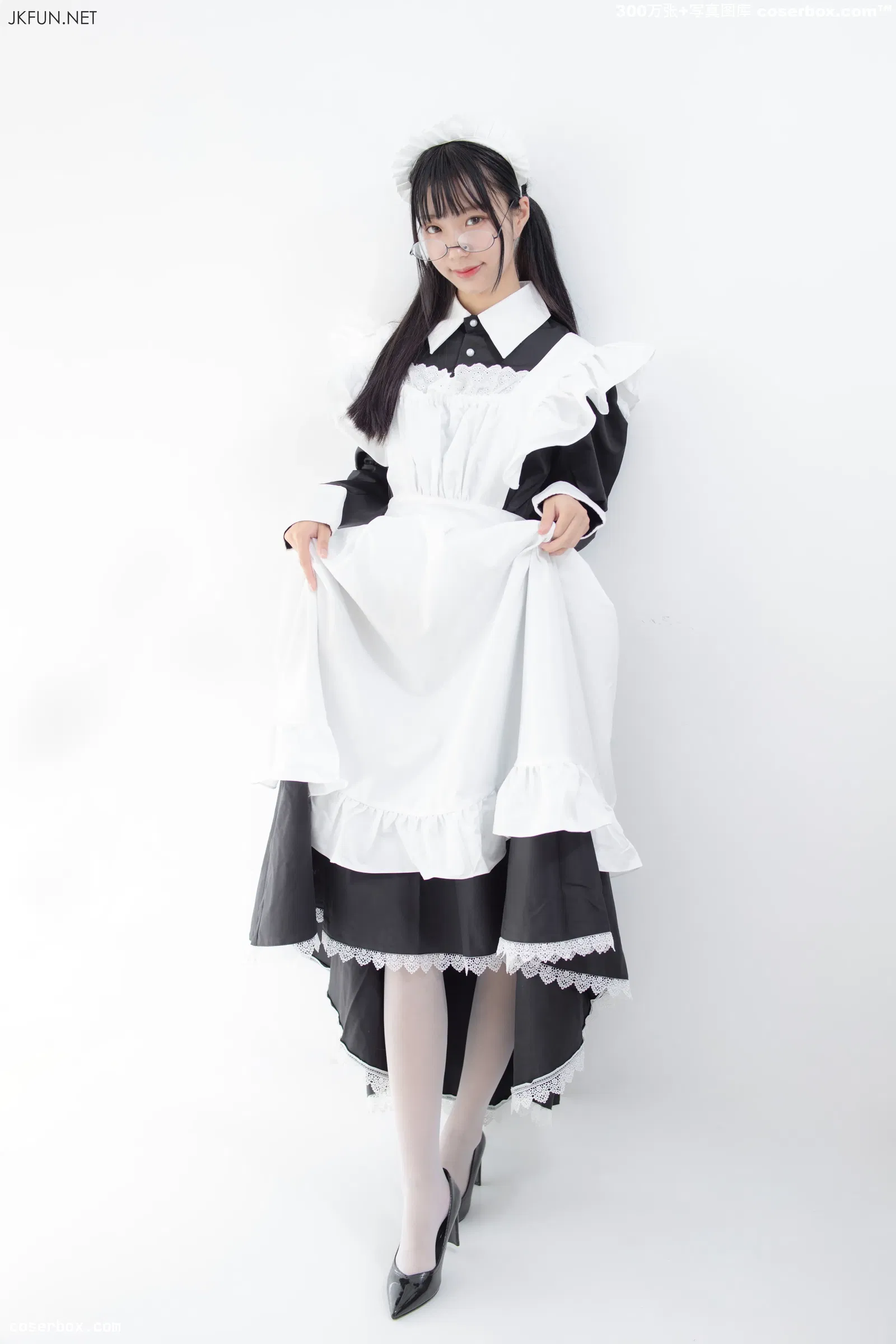 森萝财团写真 - JKFUN-017 15D超薄白丝 小梓 [127P1V2.32G]