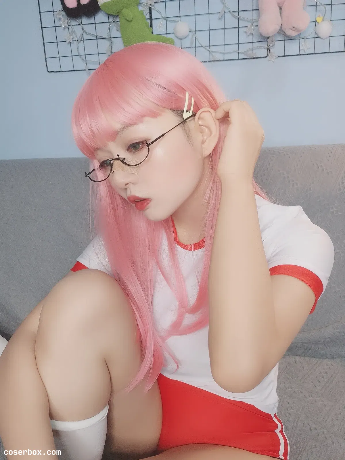 黑猫猫OvO NO.013 体操服自拍 - 1