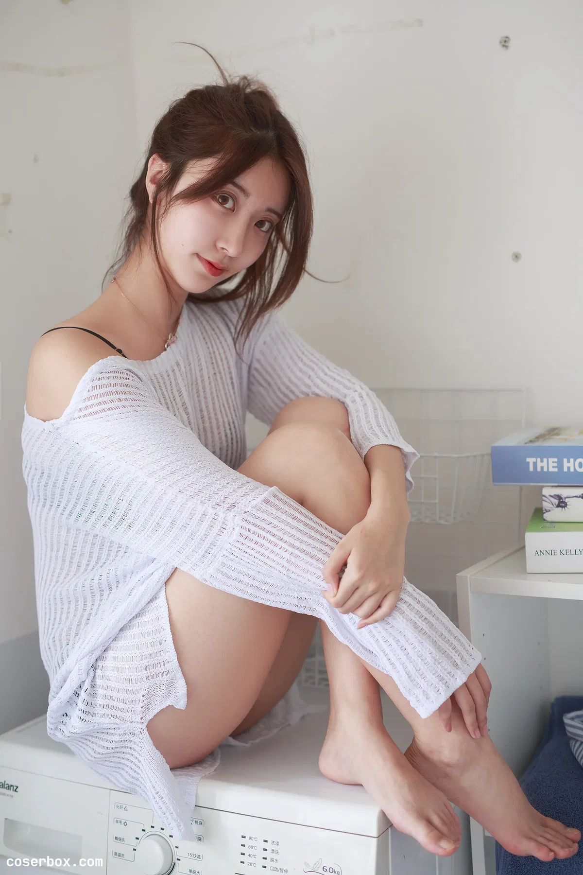 黑川 NO.049 白色洞洞毛衣 - 1