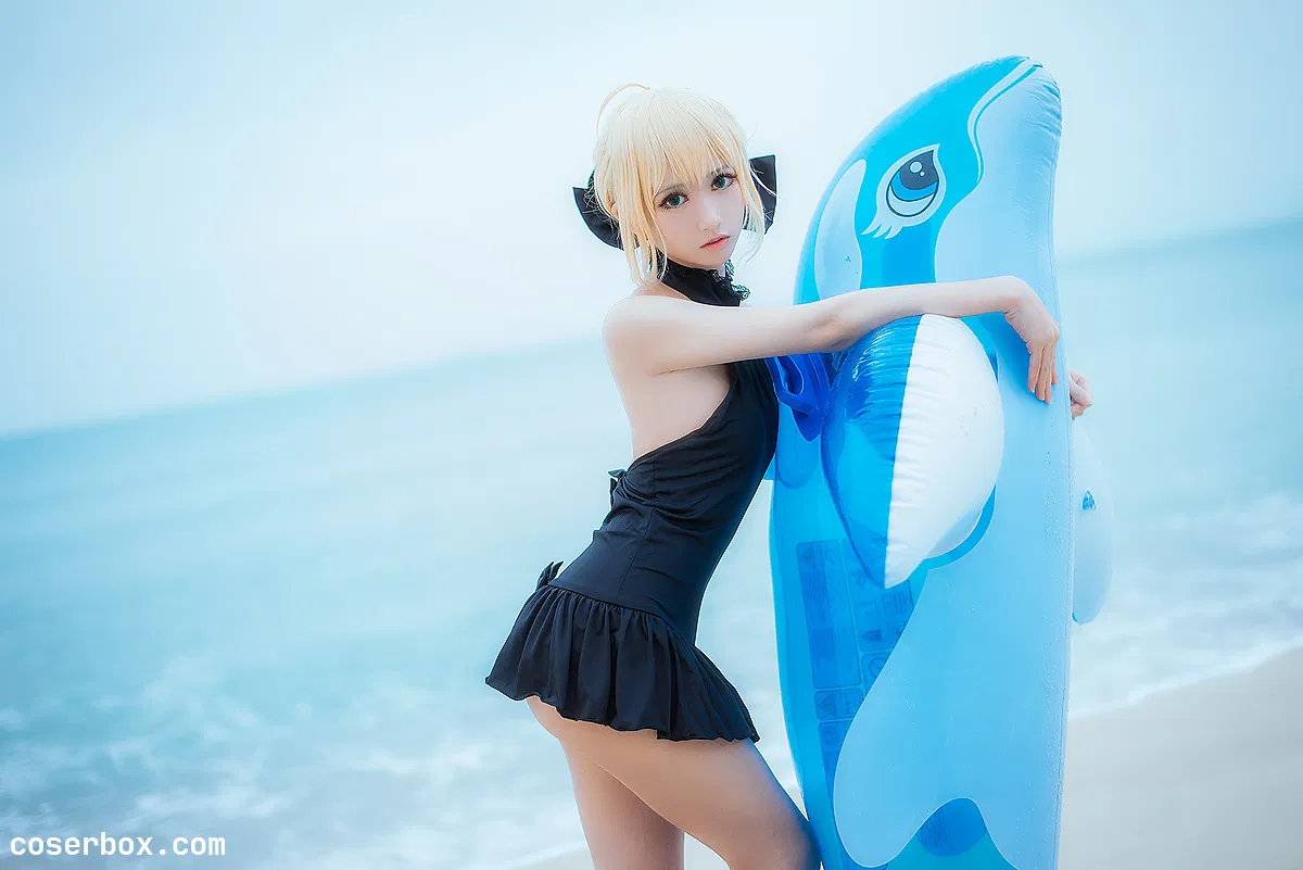 鳗鱼霏儿 NO.001 King of Knight 海边[11P-123MB] - 1