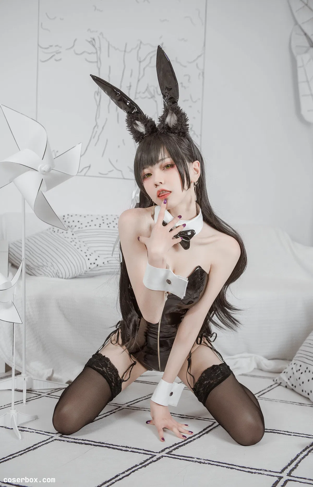 你的负卿 NO.021 爱宕兔女郎(30P-384MB) - 2