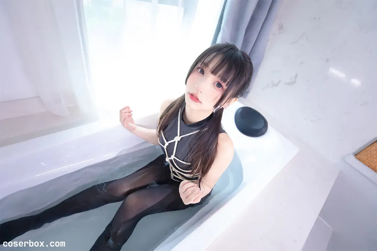 神楽坂真冬 NO.154 夏日戏水 - 2