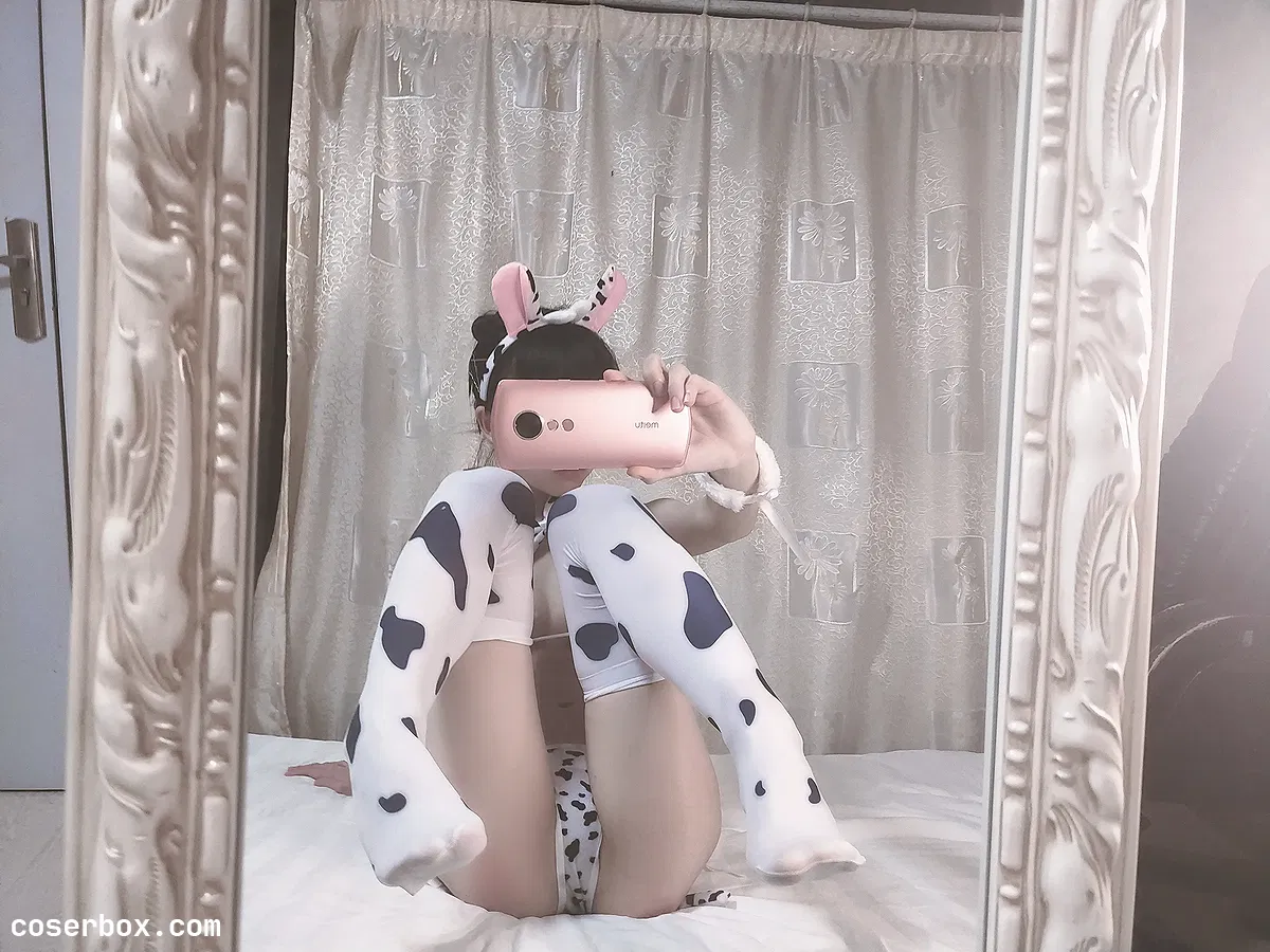 水淼aqua NO.063 乳牛服自拍