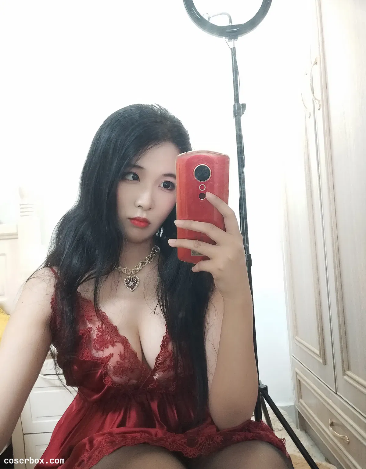 轩萧学姐 NO.012 酒红色睡衣 - 1