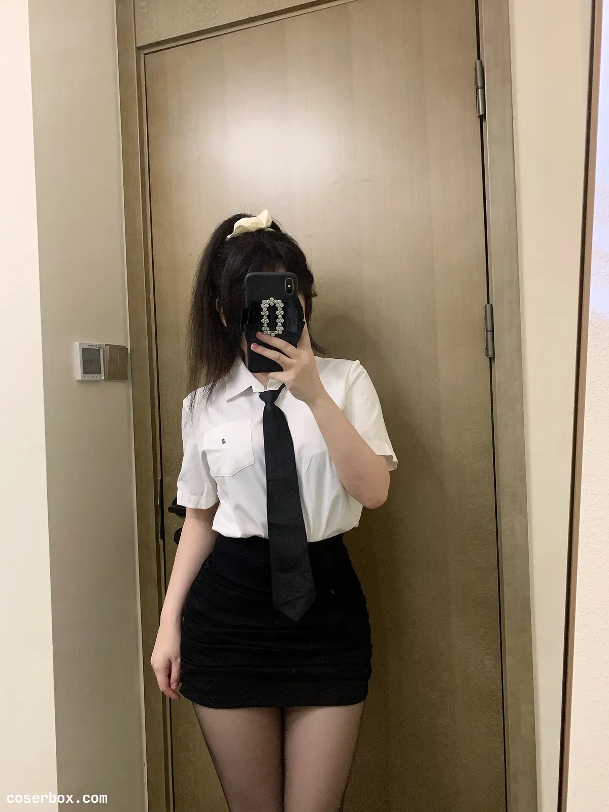 是依酱呀 NO.044 OL2 刚入职的新人 - 1