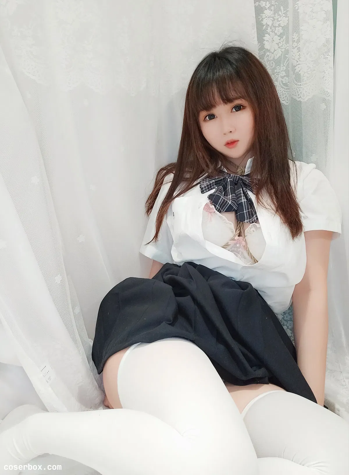 是依酱呀 NO.024 裙底的秘密 - 1