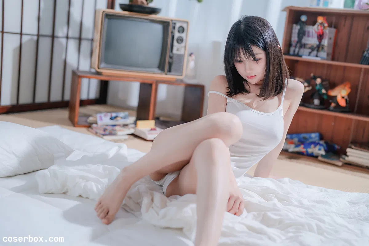 桜井宁宁（失眠冲剂）（樱井宁宁） NO.051 吊带女孩 - 1