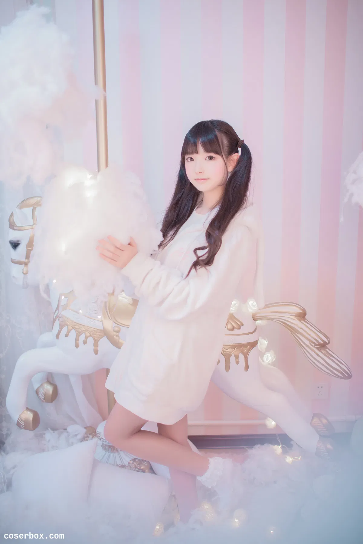 樱群 NO.004 玻璃罩下的旋转木马 - 1