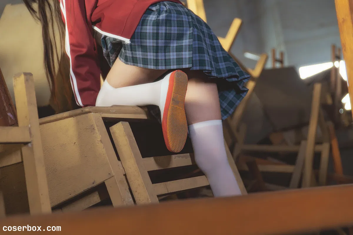 桜桃喵 NO.082 未熟3 废弃教室 [38P 717 - 2