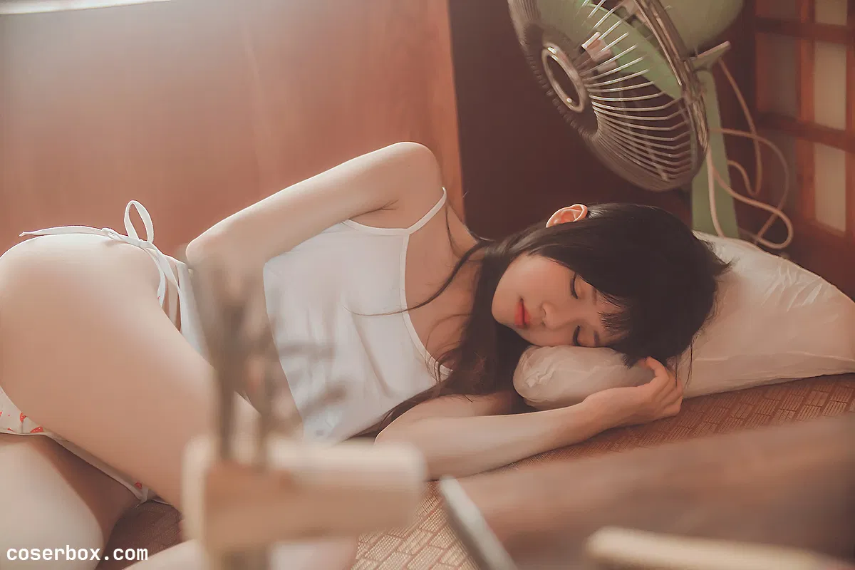 桜桃喵 NO.076 未熟1 小背心换水手服 [144P 1 - 1