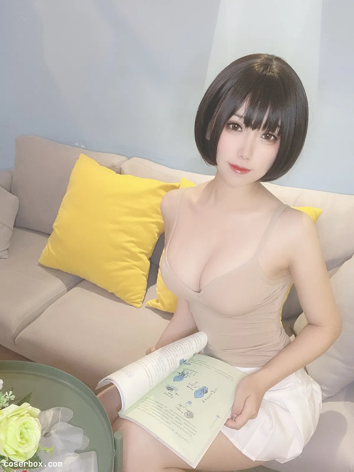 芋圆侑子 NO.010 邻家姐姐 [216P 1V 383 - 2