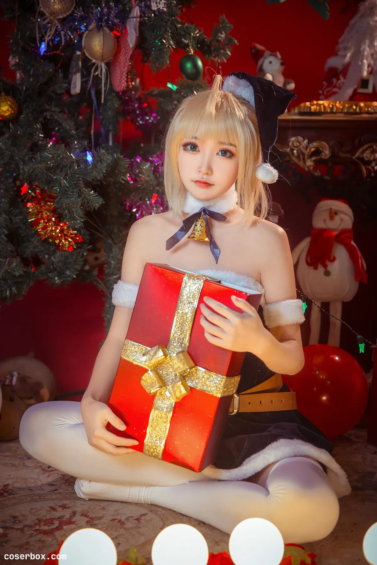 这个泡泡就是逊啦 NO.015 阿尔托莉雅_圣诞贺图 [16P 32 - 1