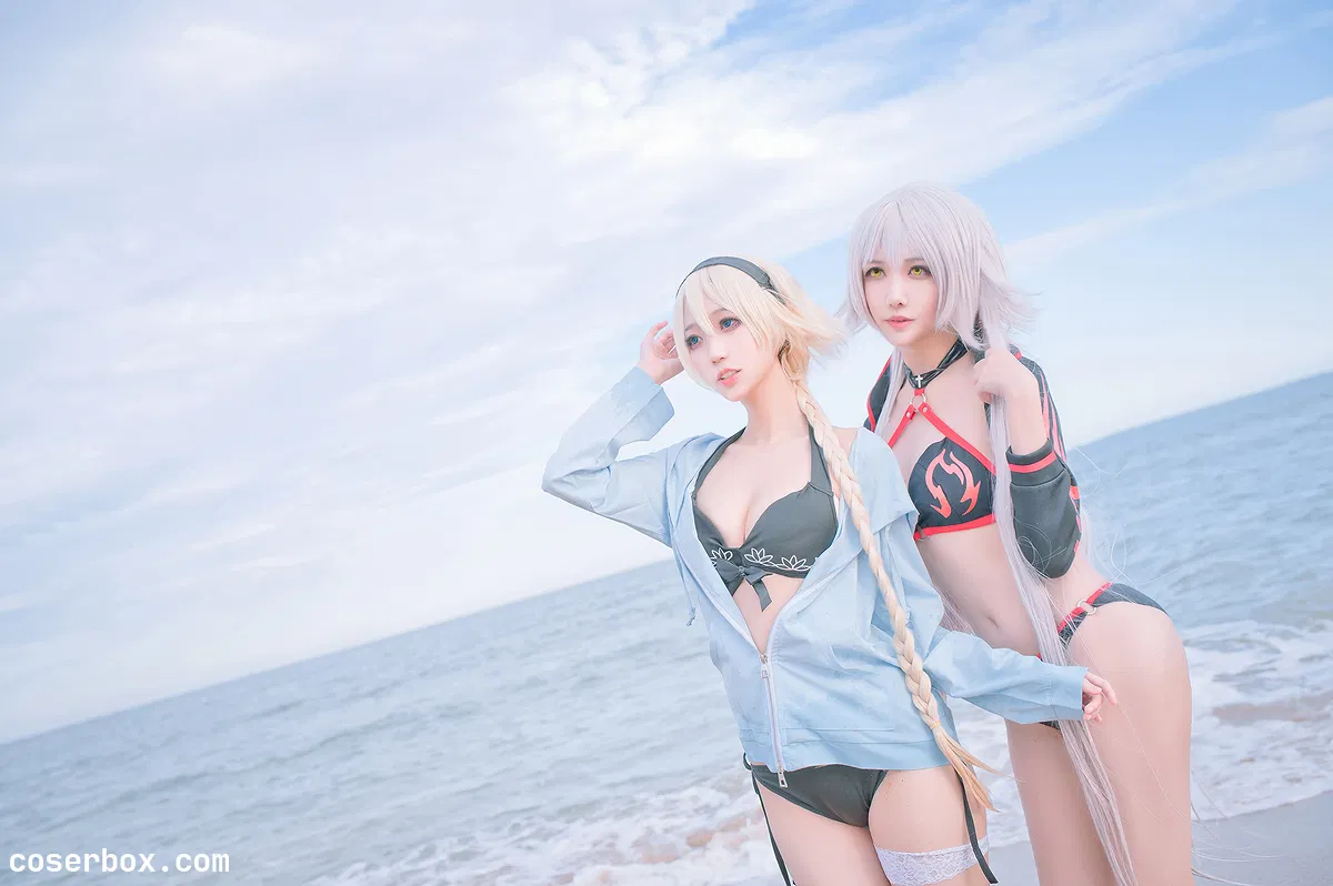 周叽是可爱兔兔 NO.012 黑白贞双人泳衣 [21P 188 - 1