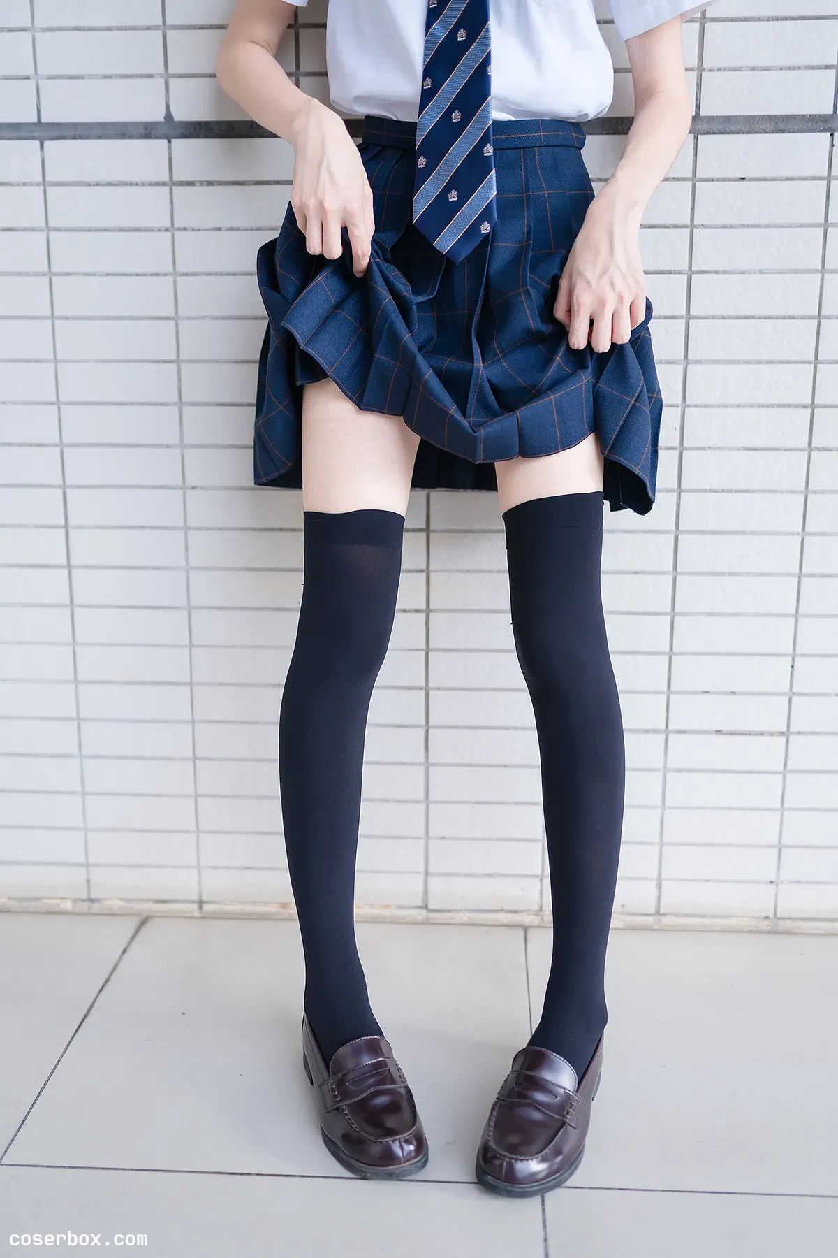 祖木子 NO.024 午后阳光下的黑丝学妹 [47P 194 - 1