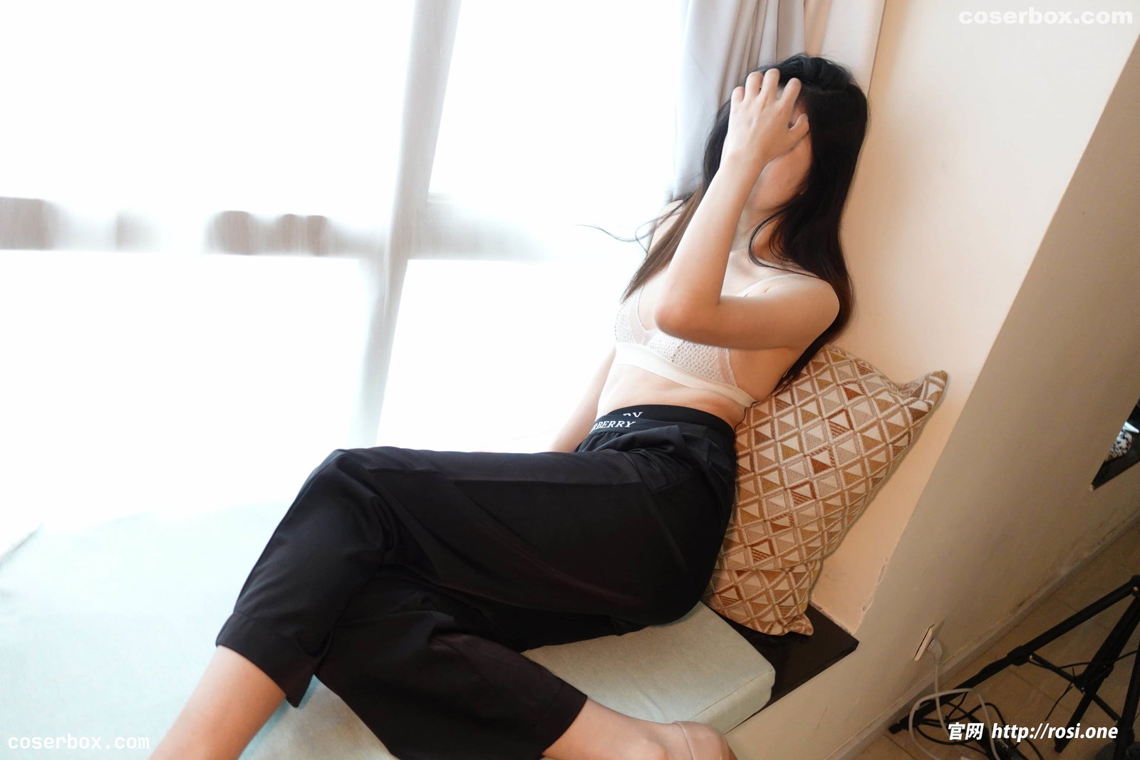 ROSI写真 NO.3987 [204P 236.97MB]