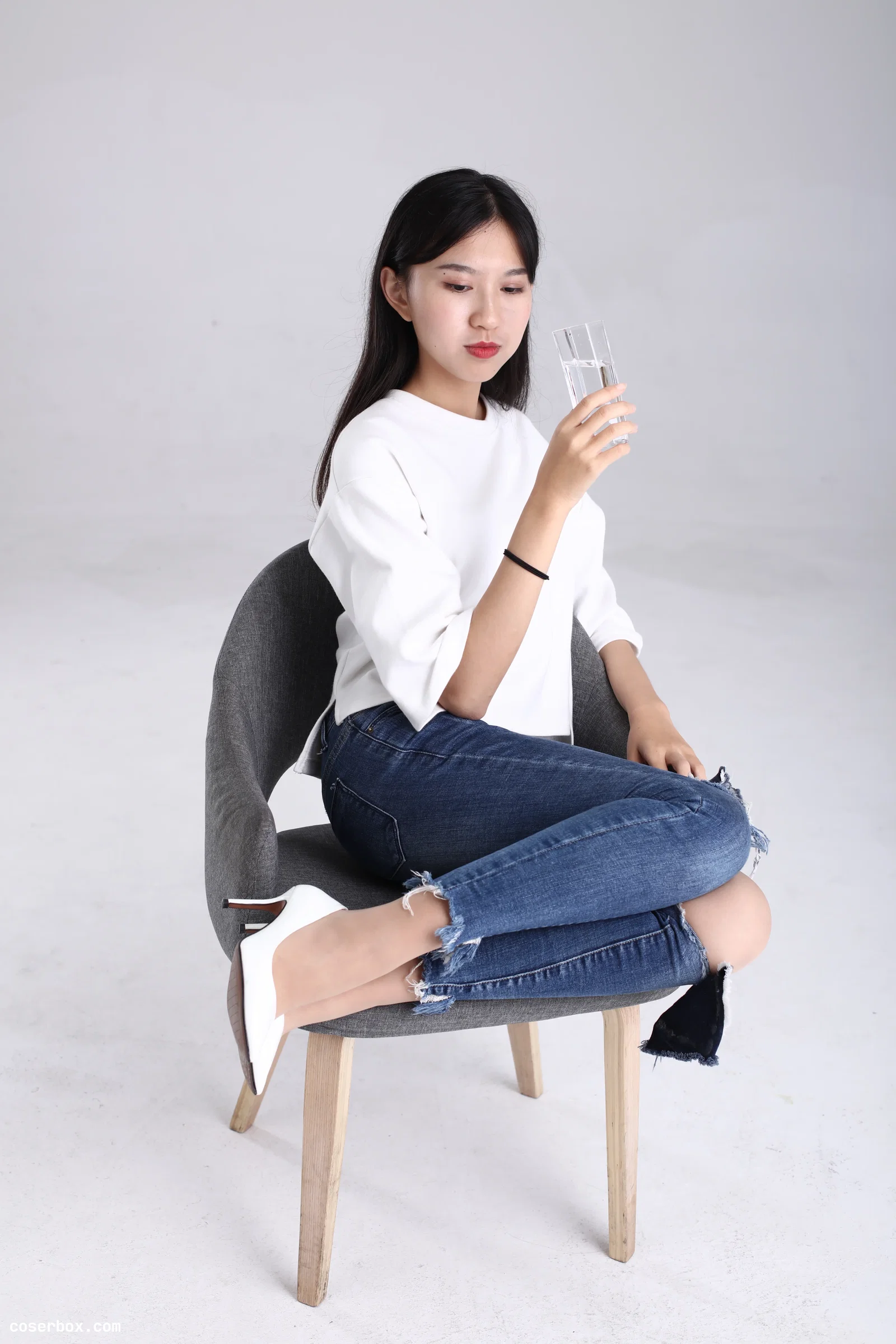 奈丝 NO.129：小橙子 [47P 558.52MB]