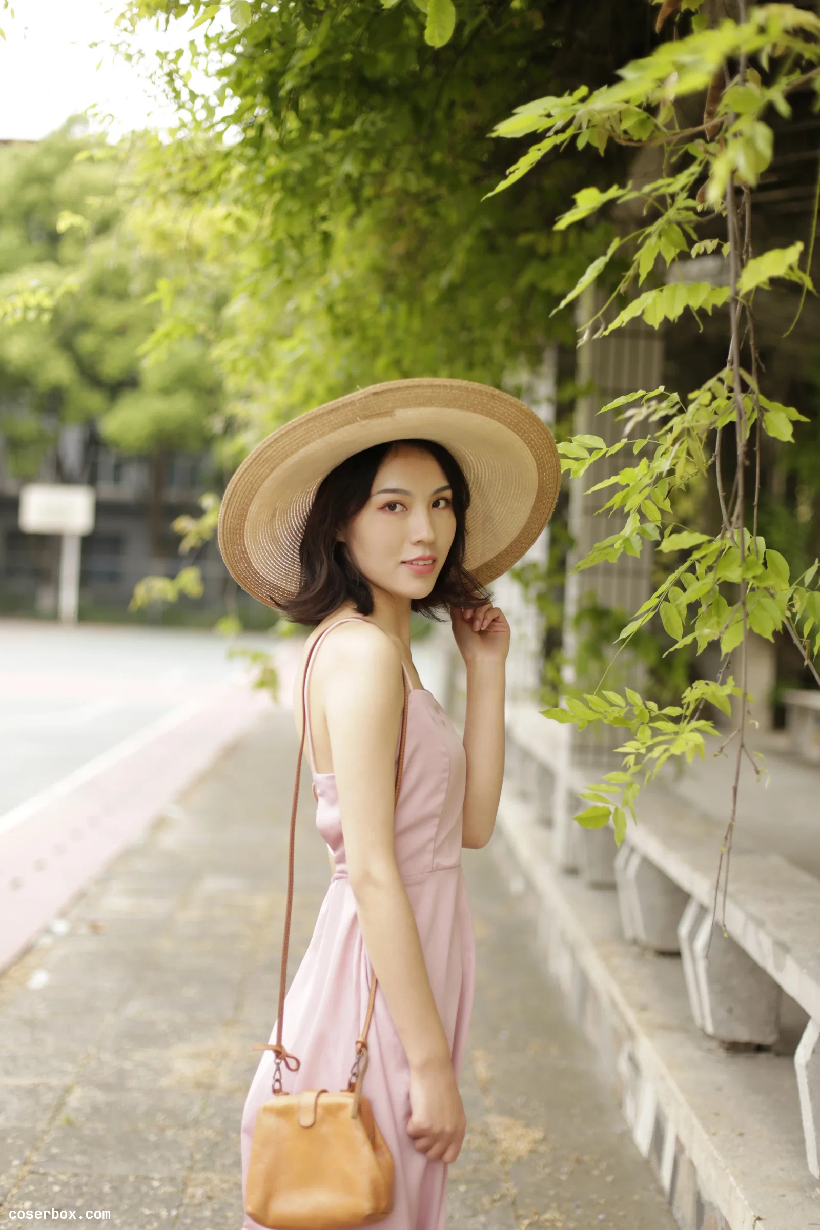 奈丝 NO.105：成希 [36P 245.28MB]