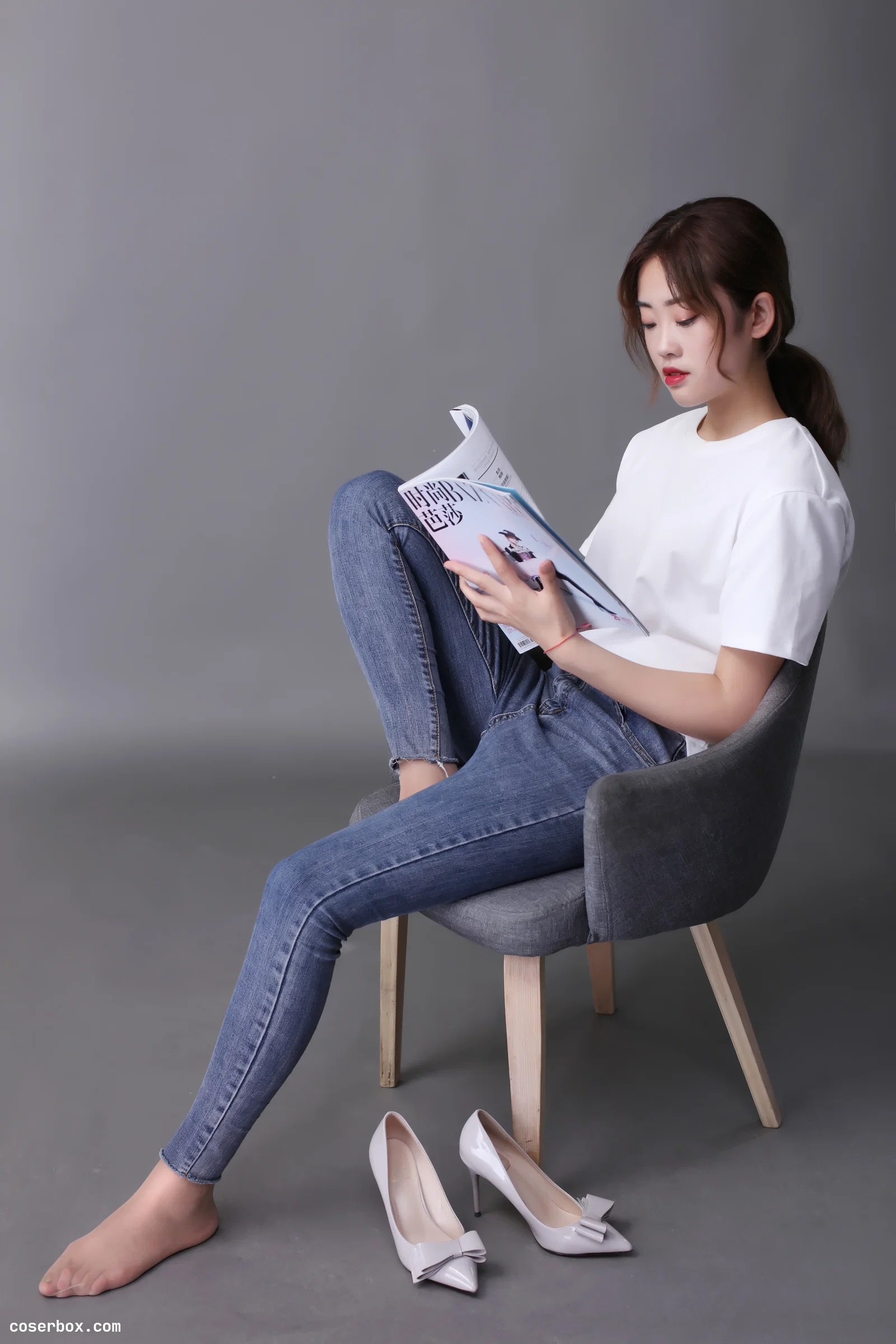 奈丝 NO.127：可乐 [37P 592.2MB]