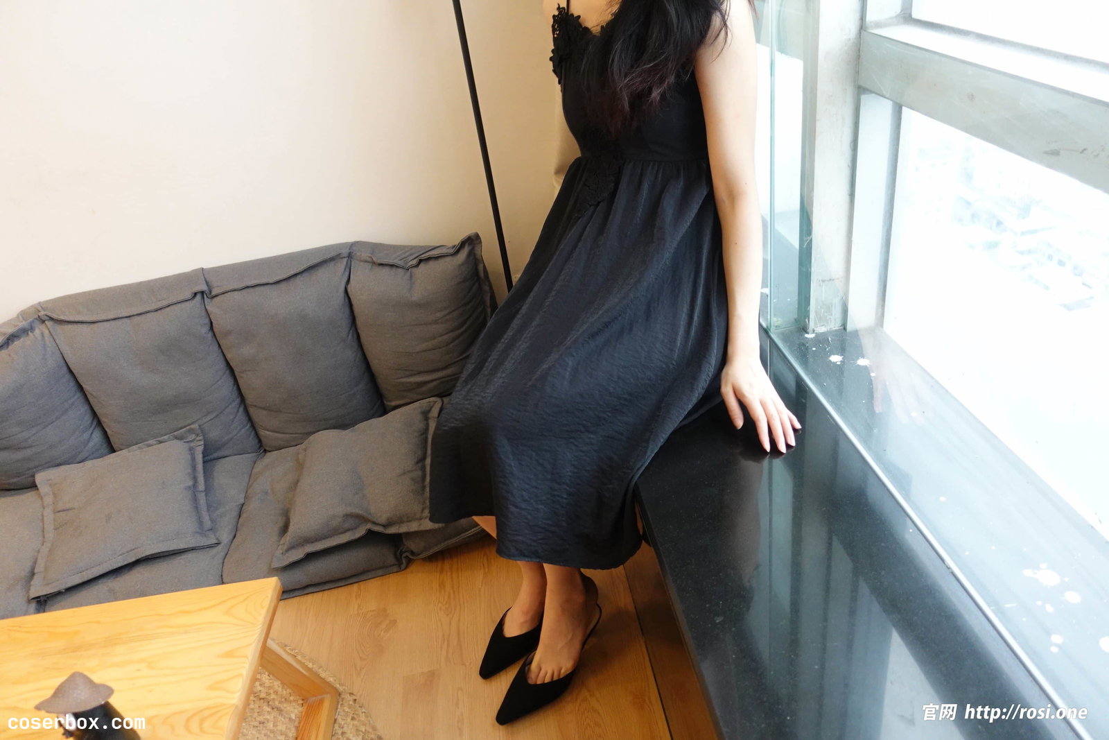 ROSI写真 NO.4004 [109P 124.95MB]