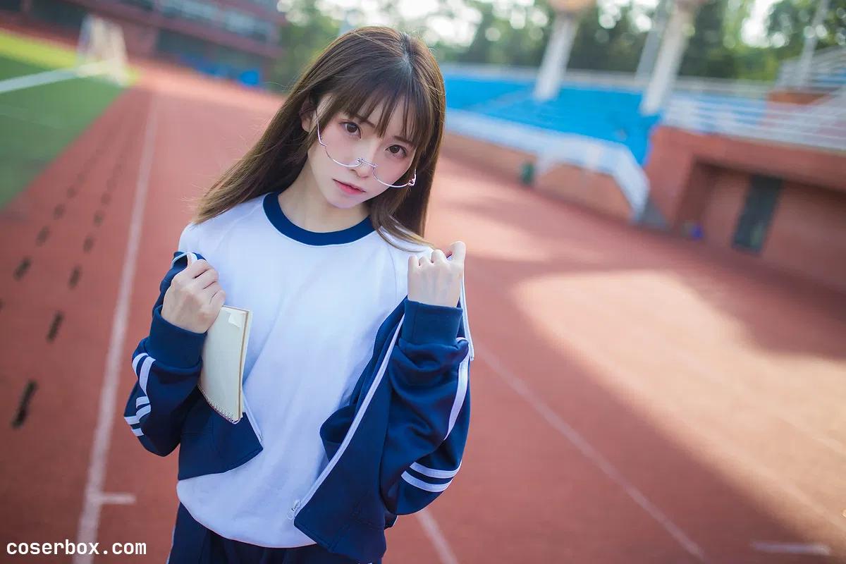 Kitaro_绮太郎 NO.087 运动服女孩 深蓝 [13P 47.27MB] - 2