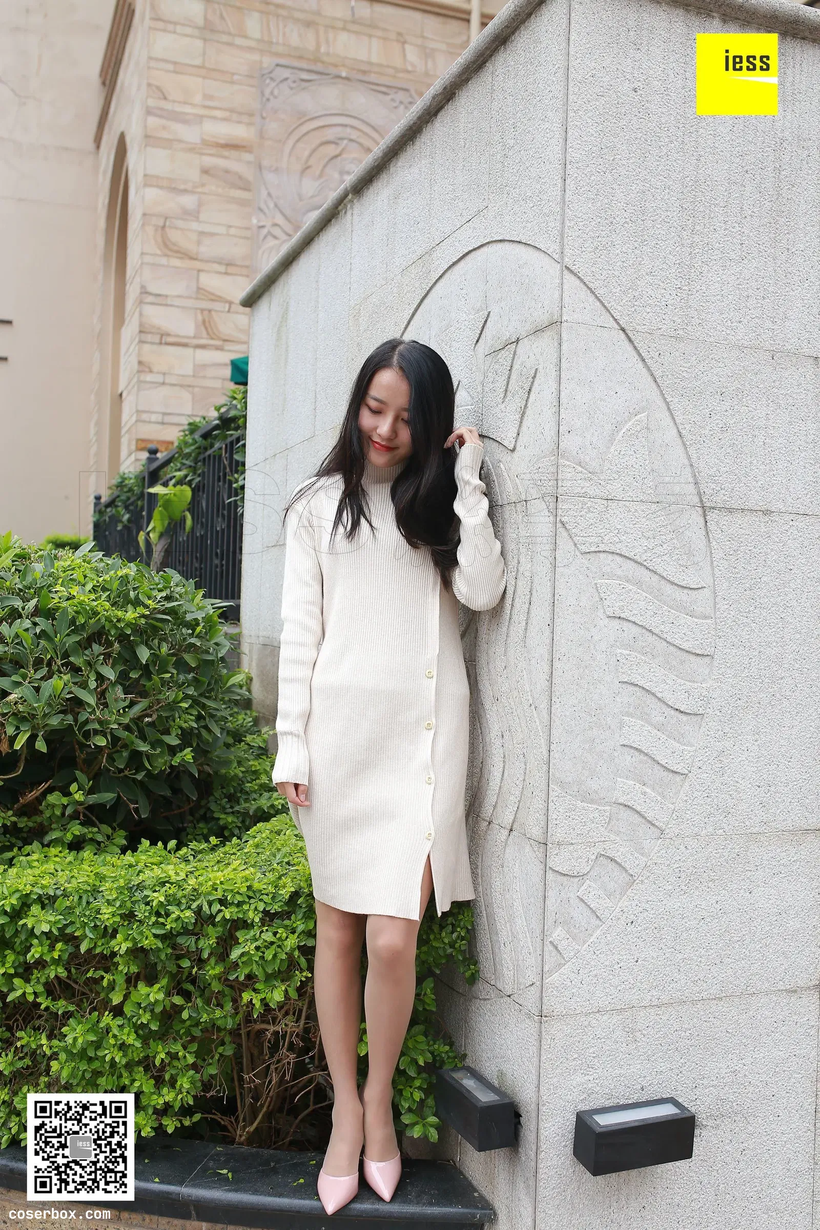 IESS异思趣向 2018.01.19 丝享家151： 《婉萍街拍肉丝》婉萍 [99P-54.6M] [99P 55.29MB]